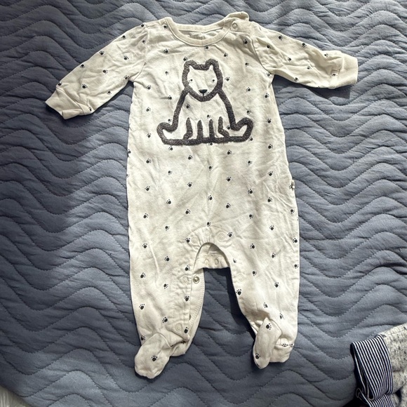 Baby Gap Bundle - Picture 4 of 6